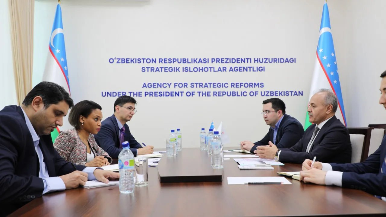 ASR and ADB Discuss Cooperation on Financial Sector Reforms